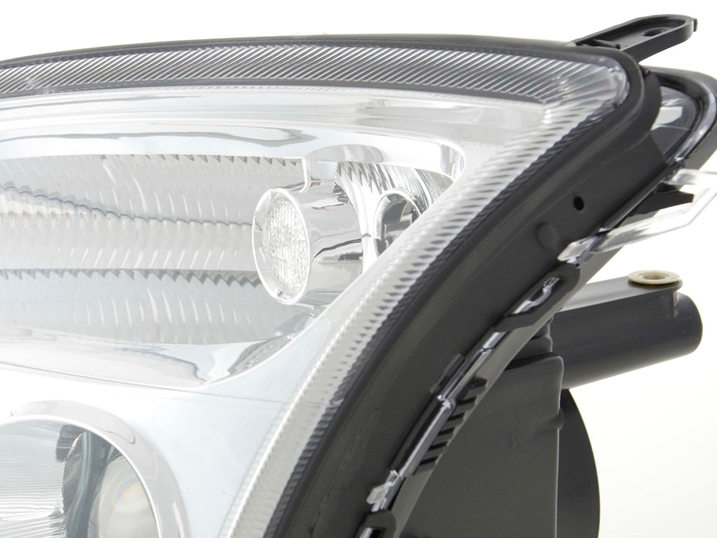 Spare parts headlight left Opel Vectra C 02-05