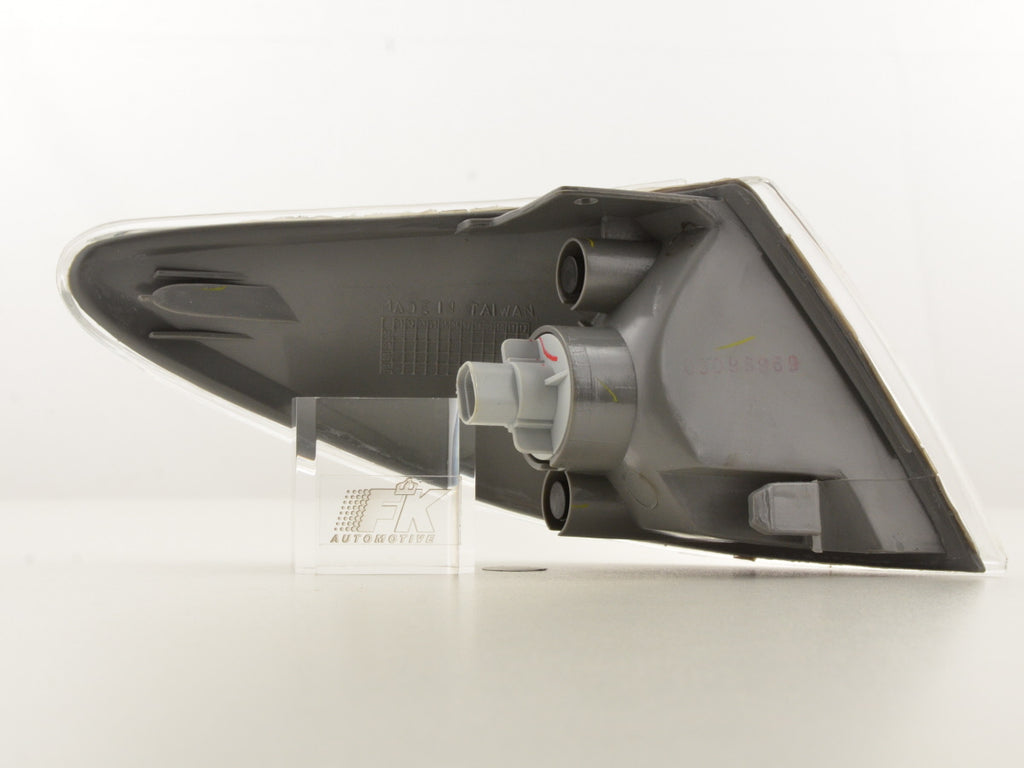 Spare parts front indicator left Mazda Premacy 99