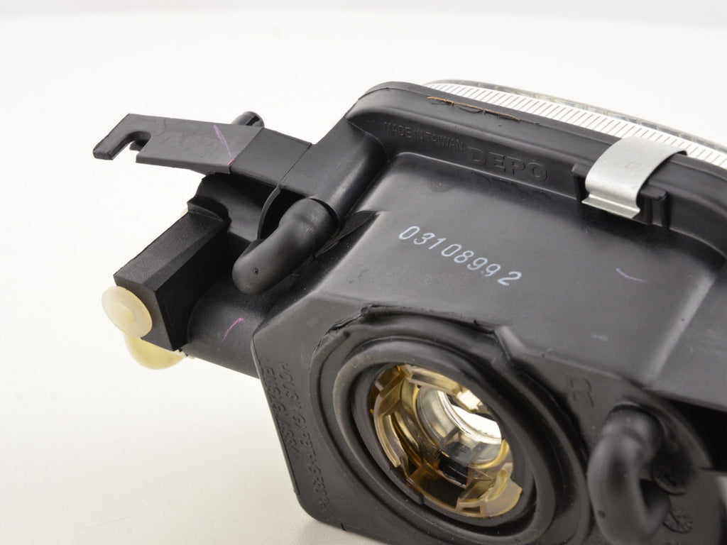 Spare parts fog light right Mercedes-Benz C-Class (203) 03