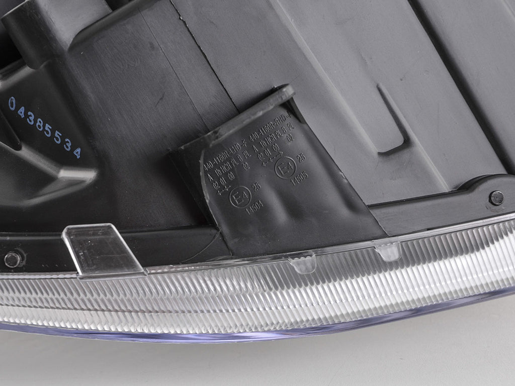 Wear parts tail light right Mercedes-Benz